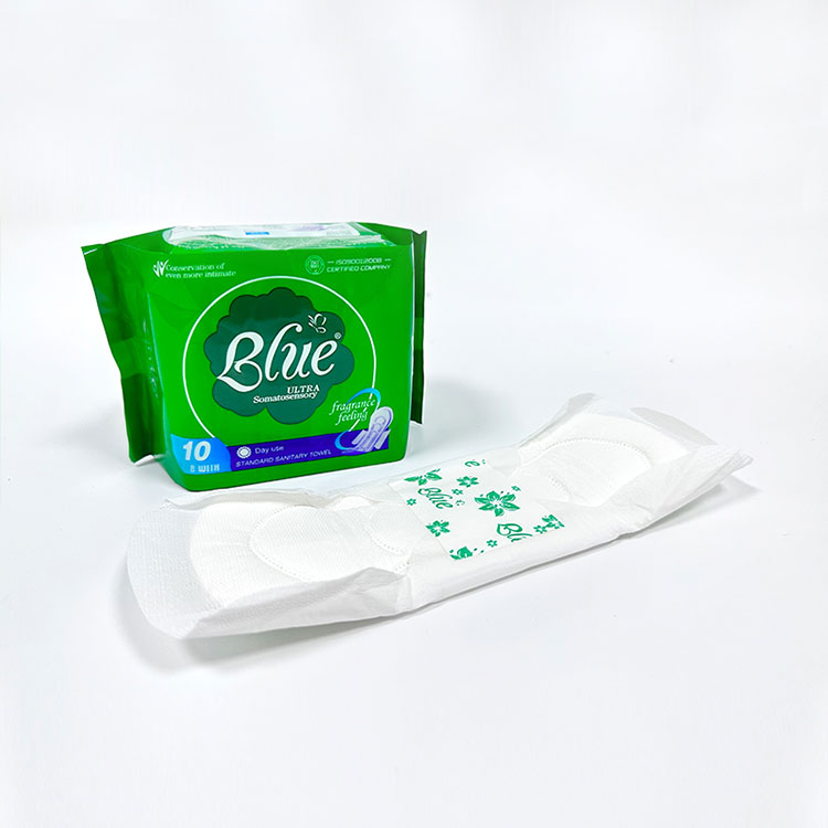 青い生理用ナプキン